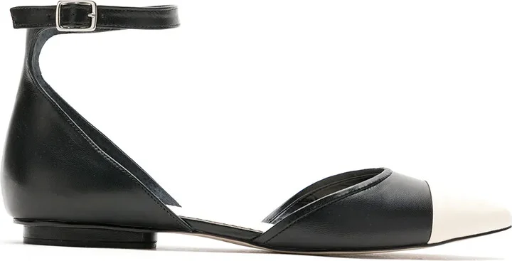 Cisne flat leather sandals