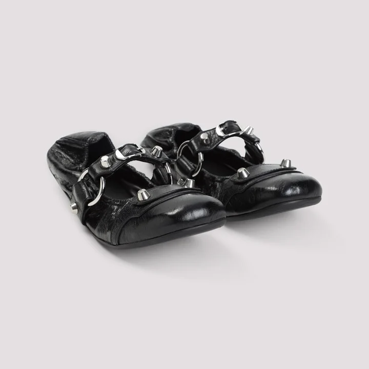 City Flat L005 - Image 5