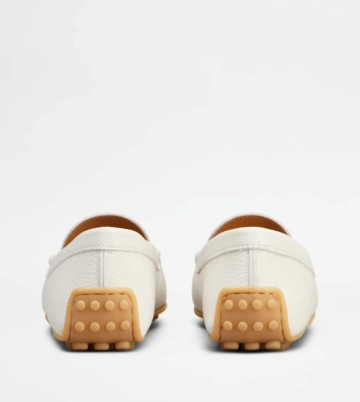City Gommino Driving Shoes in Leather - Image 3