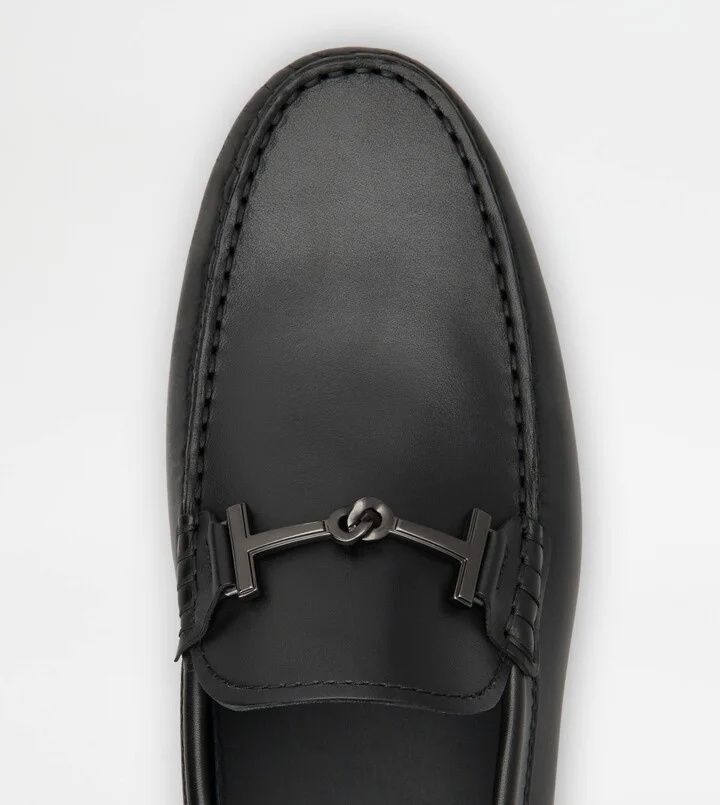 City Gommino Driving Shoes in Leather - Image 5