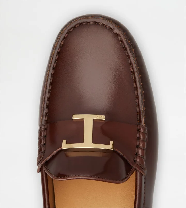 City Gommino Driving Shoes in Leather - Image 5