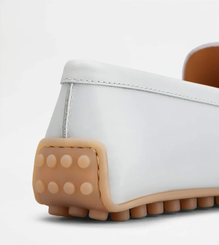City Gommino Driving Shoes in Leather - Image 6