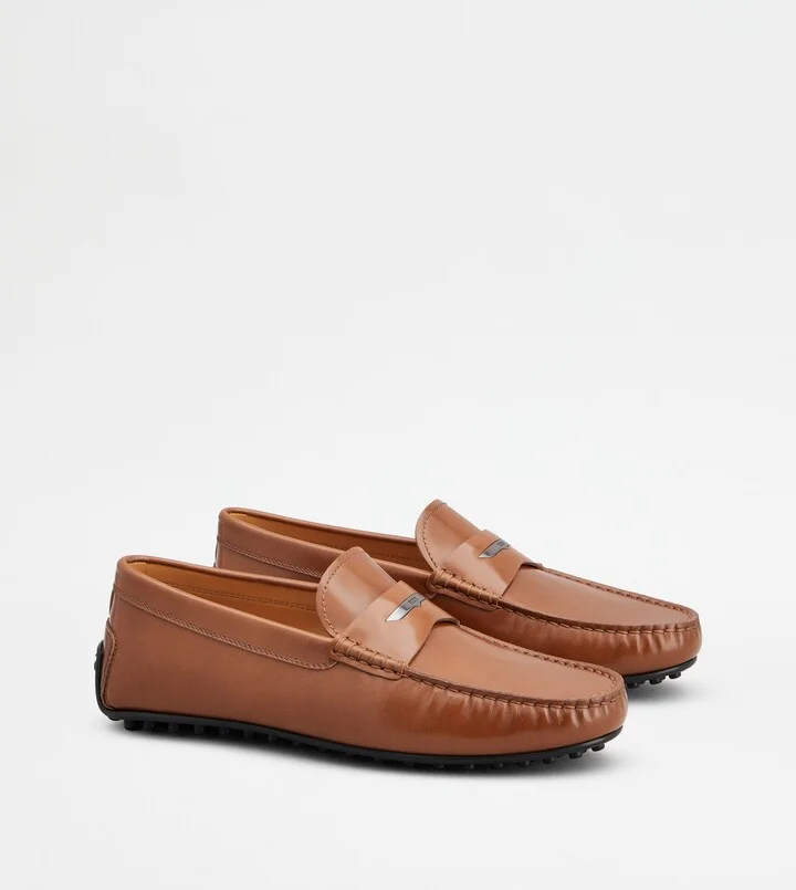 City Gommino Driving Shoes in Leather - Image 3
