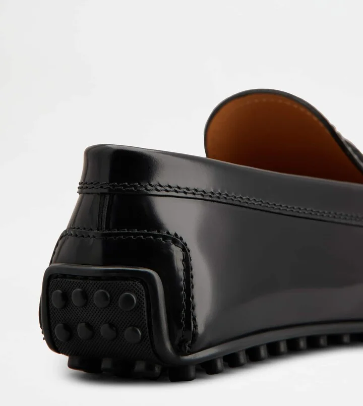 City Gommino Driving Shoes in Leather - Image 5