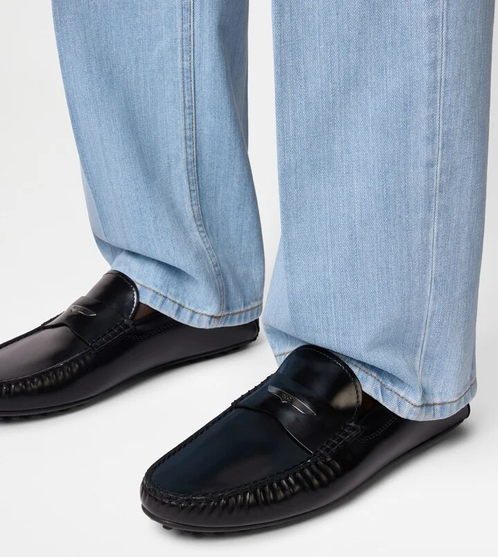 City Gommino Driving Shoes in Leather - Image 7