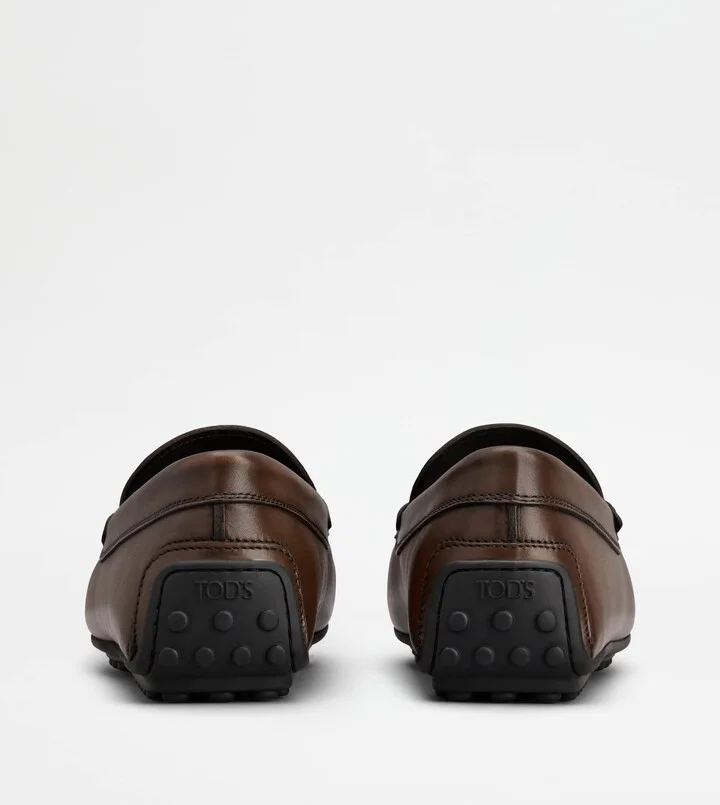City Gommino Driving Shoes in Leather - Image 3