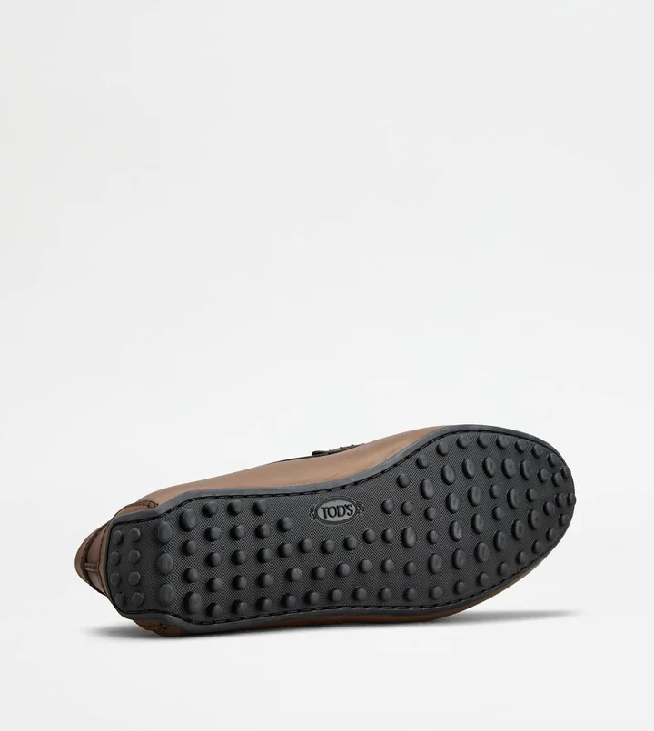 City Gommino Driving Shoes in Leather - Image 4