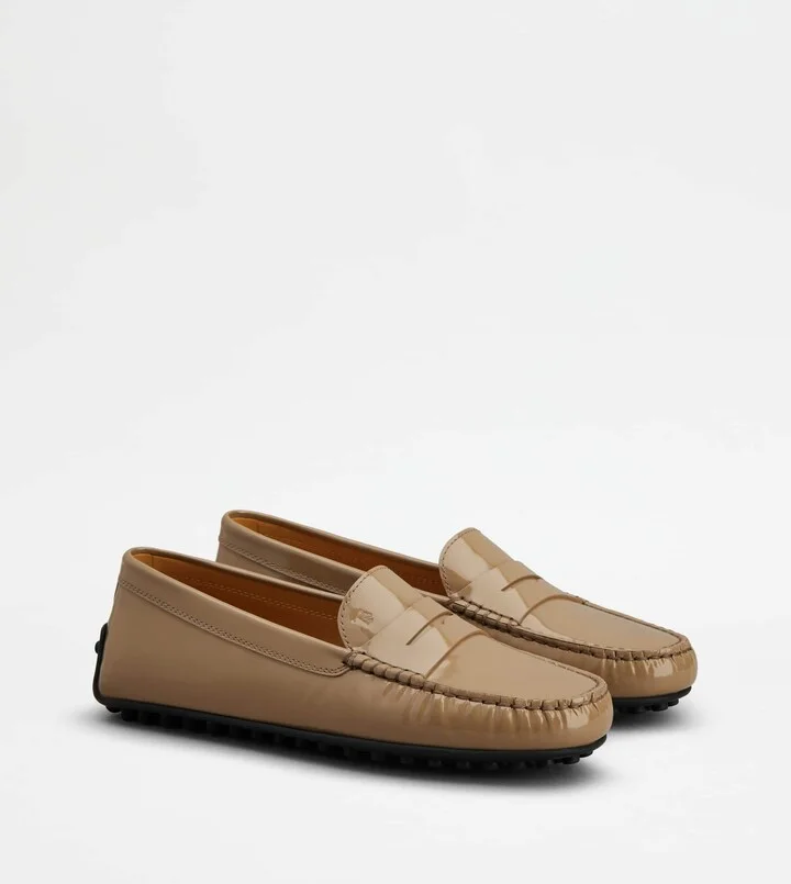 City Gommino Driving Shoes in Patent Leather - Image 2