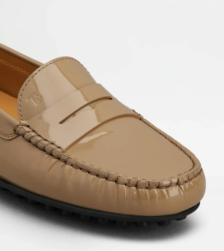 City Gommino Driving Shoes in Patent Leather - Image 6