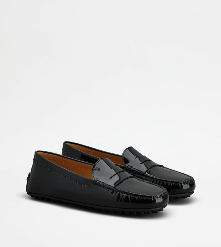 City Gommino Driving Shoes in Patent Leather - Image 2