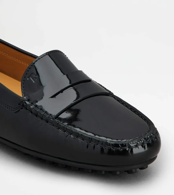 City Gommino Driving Shoes in Patent Leather - Image 6