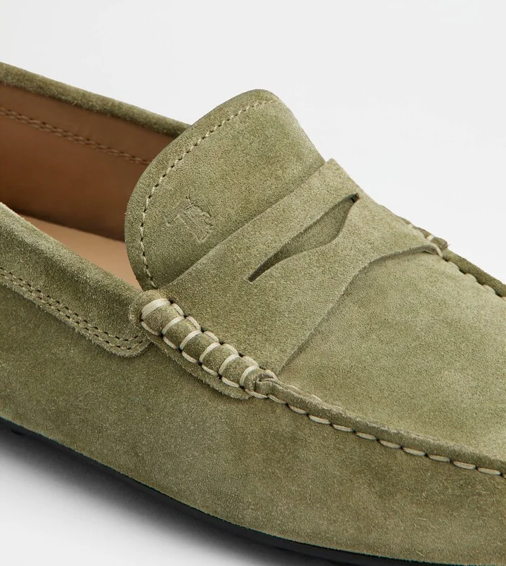 City Gommino Driving Shoes in Suede - Image 6