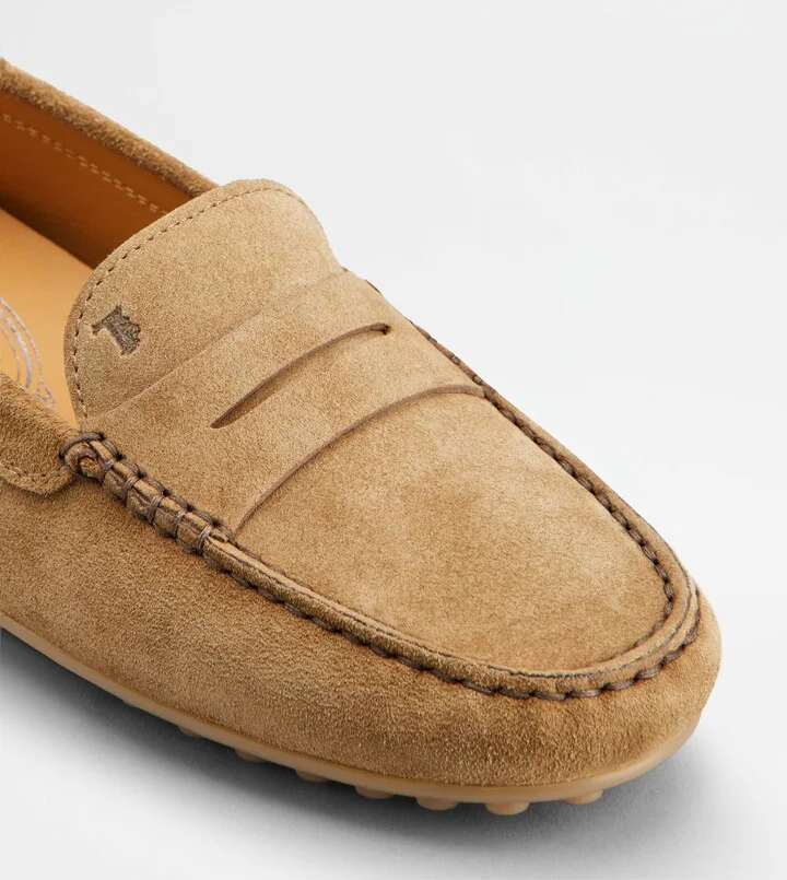 City Gommino Driving Shoes in Suede - Image 6
