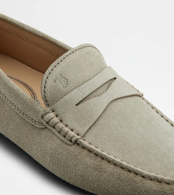City Gommino Driving Shoes in Suede - Image 5