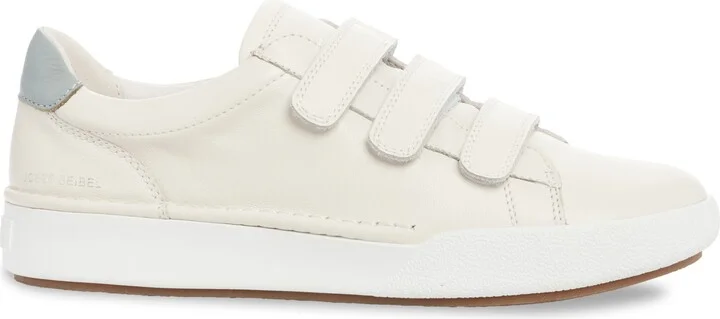 Claire 12 Sneaker - Image 9