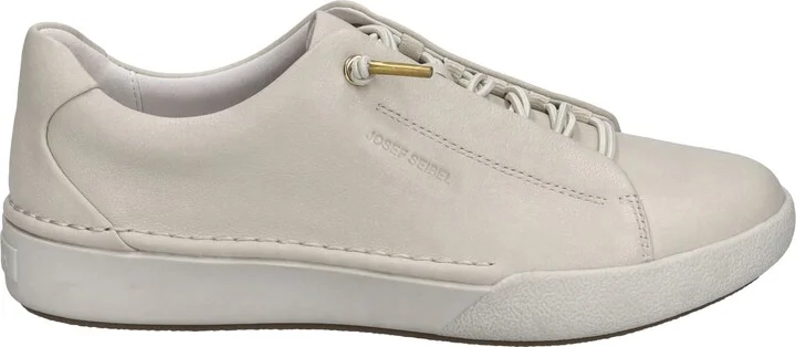 Claire 24 Sneaker - Image 10