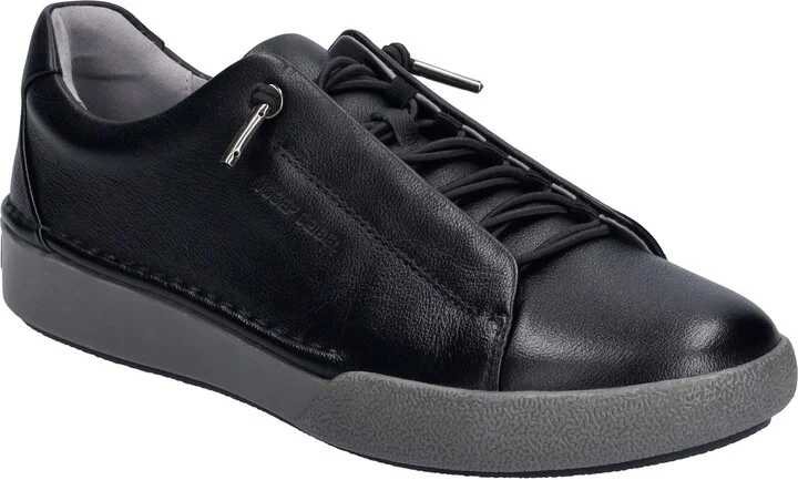 Claire 24 Sneaker