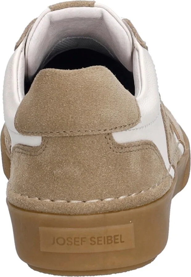 Claire 27 Sneaker - Image 3