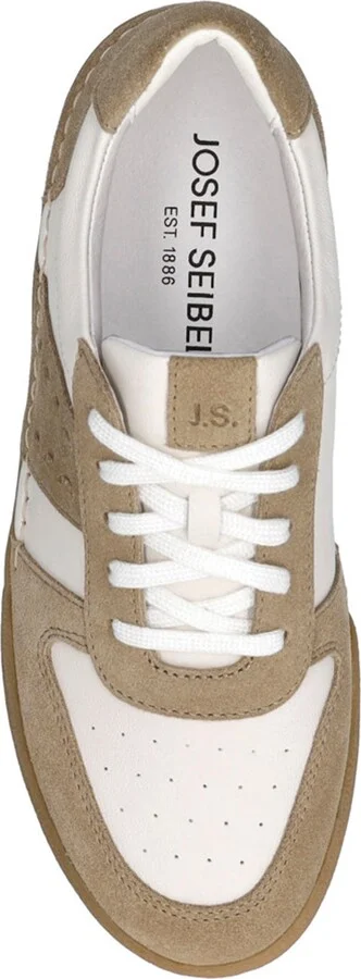 Claire 27 Sneaker - Image 5