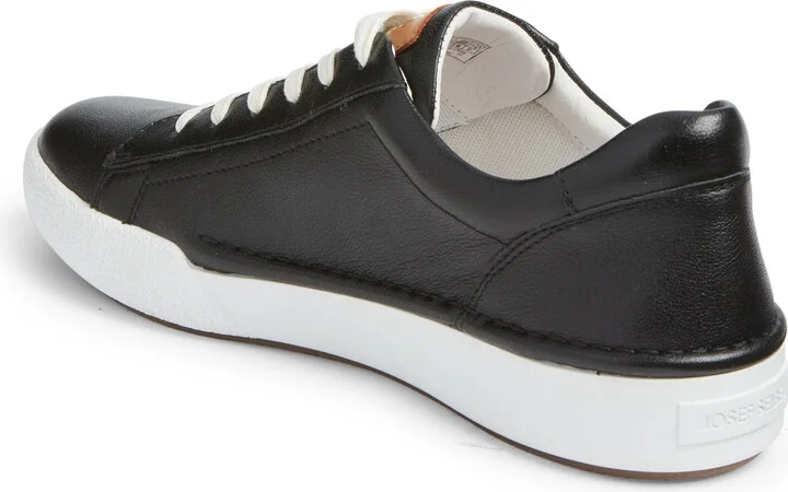 Claire Sneaker - Image 7
