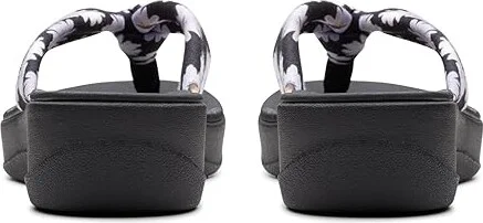 Clarks Arla Glison Women's Sandals Black Textile : 10 B - Medium - Image 4