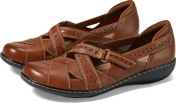 Clarks Ashland Spin Q Women's Shoes Tan : 11 A - Narrow, Leather