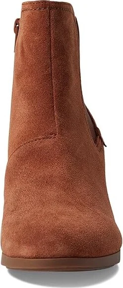 Clarks Bayla Rose Women's Boots Tan Suede : 8 B - Medium, Rubber/Suede/Textile - Image 2