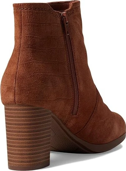 Clarks Bayla Rose Women's Boots Tan Suede : 8 B - Medium, Rubber/Suede/Textile - Image 4
