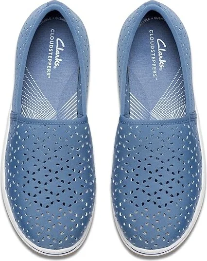 Clarks Breeze Emily Women's Shoes Blue Textile : 8 B - Medium, Synthetic - Image 2