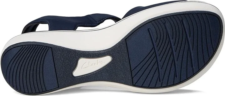 Clarks Breeze Rae Sara Women's Sandals Navy Textile : 8.5 D - Wide - Image 3