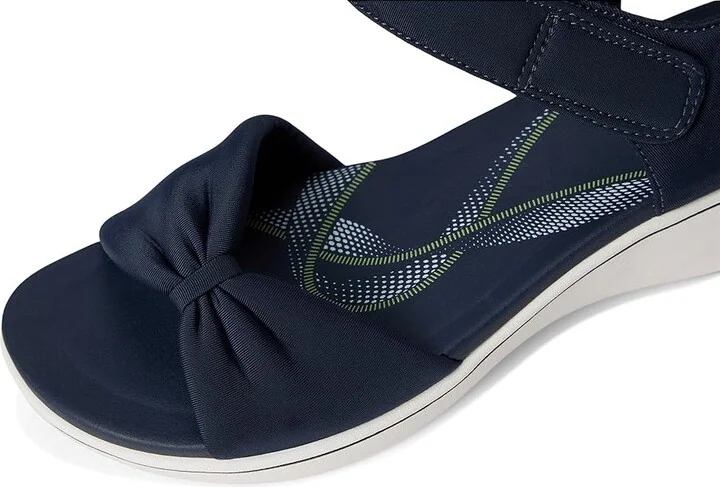 Clarks Breeze Rae Sara Women's Sandals Navy Textile : 8.5 D - Wide - Image 7