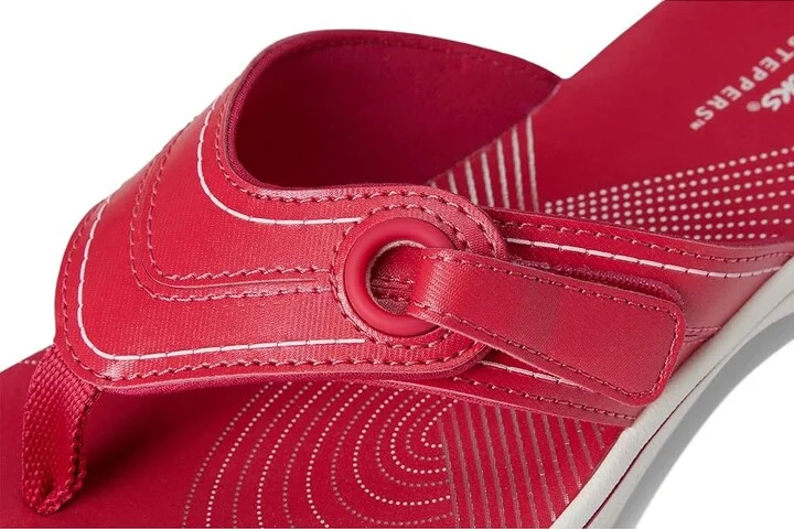 Clarks Breeze Reyna Women's Sandals Raspberry Synthetic : 8 B - Medium - Image 7