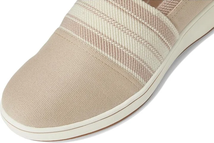 Clarks Breeze Sky Mist Women's Flat Shoes Sand Textile : 10 A - Narrow, Rubber - Image 7
