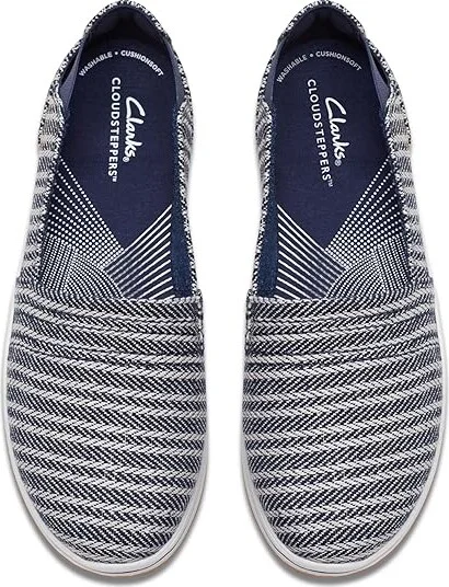 Clarks Breeze Step II Women's Shoes Navy Textile : 6 D - Wide - Image 2