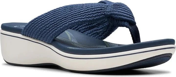 Clarks BreezeRae Erin Wedge Sandal