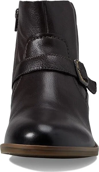 Clarks Camzin Loop Women's Boots Dark Brown Leather : 7 B - Medium - Image 2