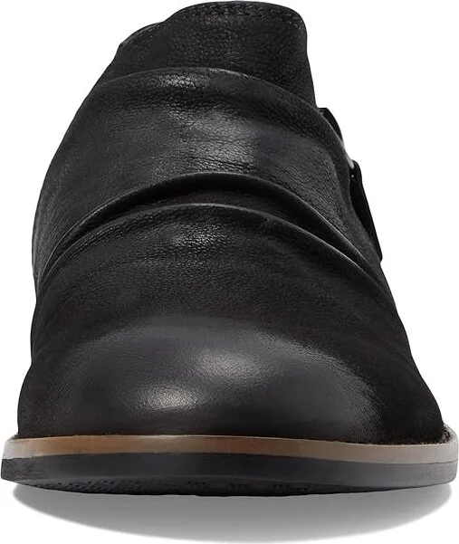 Clarks Camzin Pace Women's Flat Shoes Black Nubuck : 7.5 D - Wide - Image 5