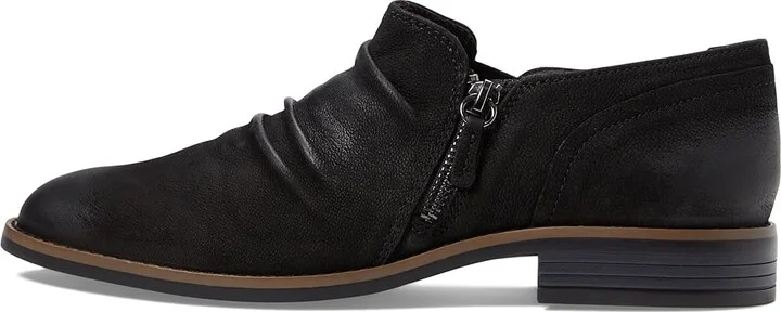 Clarks Camzin Pace Women's Flat Shoes Black Nubuck : 7.5 D - Wide - Image 6