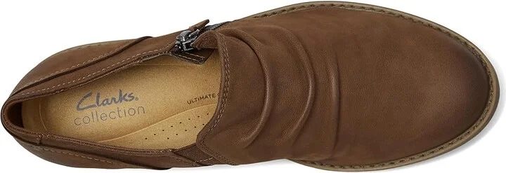 Clarks Camzin Pace Women's Flat Shoes Taupe Nubuck : 8.5 B - Medium - Image 2
