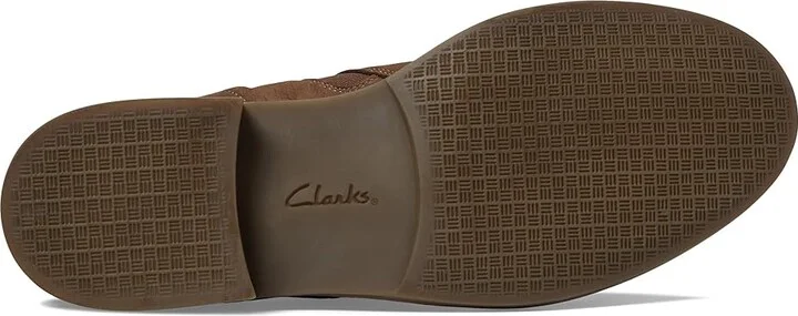 Clarks Camzin Pace Women's Flat Shoes Taupe Nubuck : 8.5 B - Medium - Image 3