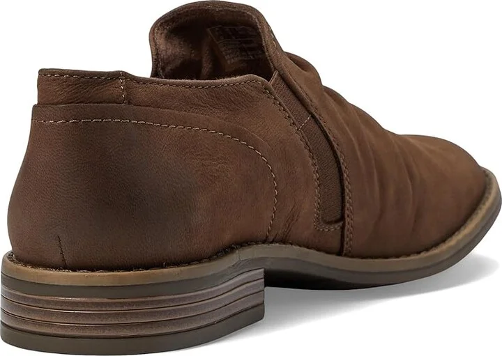 Clarks Camzin Pace Women's Flat Shoes Taupe Nubuck : 8.5 B - Medium - Image 4