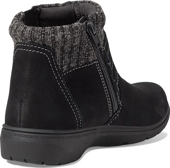 Clarks Carleigh Lane Women's Boots Black Nubuck : 6 B - Medium, Leather/Rubber/Textile - Image 4