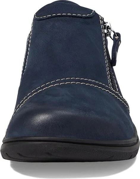 Clarks Carleigh Ray Women's Flat Shoes Navy Nubuck : 5.5 B - Medium, Leather - Image 5