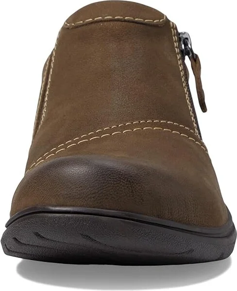 Clarks Carleigh Ray Women's Flat Shoes Taupe Nubuck : 6 B - Medium, Leather - Image 5