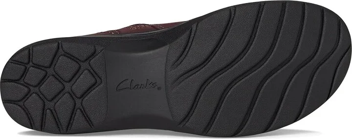Clarks Carleigh Style Women's Boots Wine Nubuck : 6 B - Medium, Leather/Rubber - Image 3