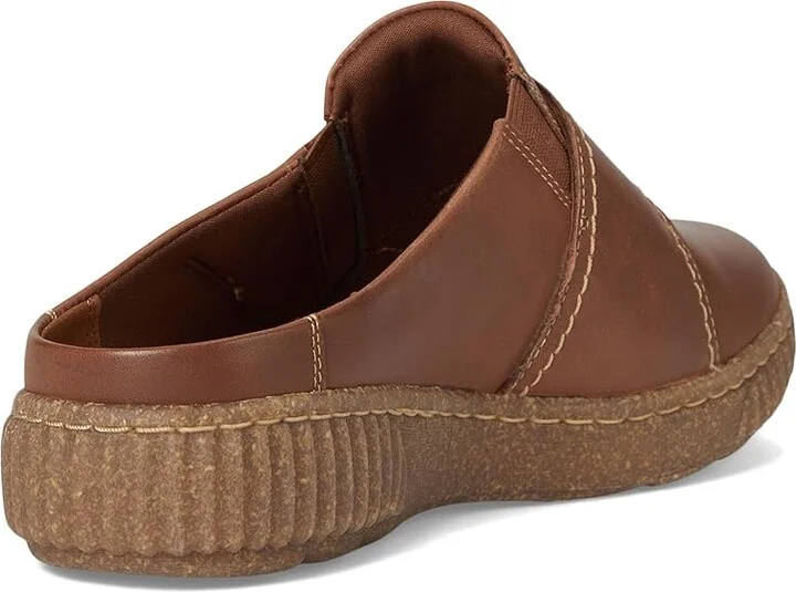 Clarks Caroline Bay Women's Slippers Tan Leather : 6.5 B - Medium, Leather/Rubber - Image 4
