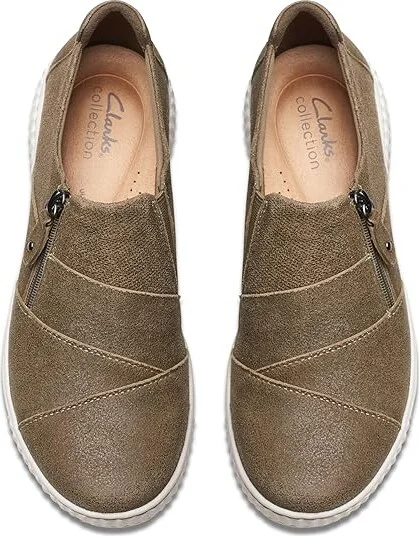 Clarks Caroline Grace Women's Flat Shoes Olive Suede : 6.5 B - Medium, Rubber/Suede - Image 2