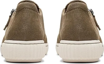 Clarks Caroline Grace Women's Flat Shoes Olive Suede : 6.5 B - Medium, Rubber/Suede - Image 4