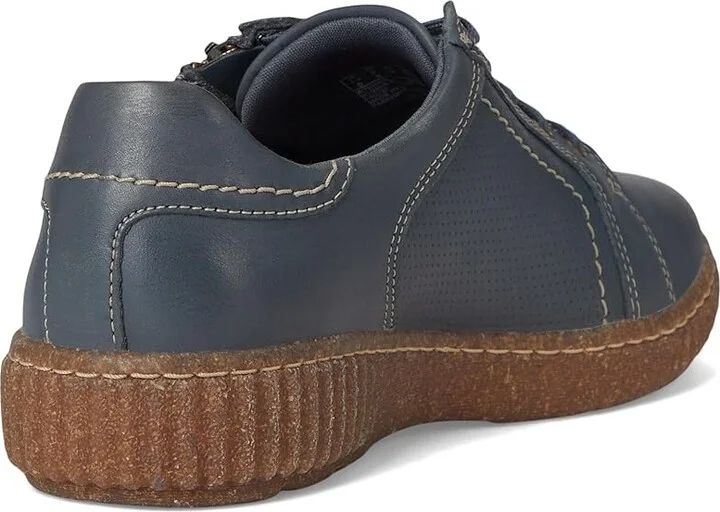 Clarks Caroline Janna Women's Shoes Dark Blue Leather : 5 B - Medium - Image 4