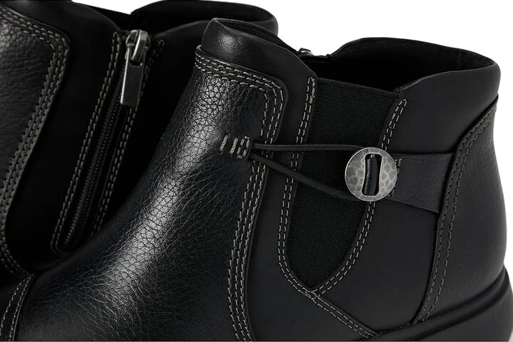 Clarks Certina Joy Women's Boots Black Leather : 8 C - Wide - Image 7